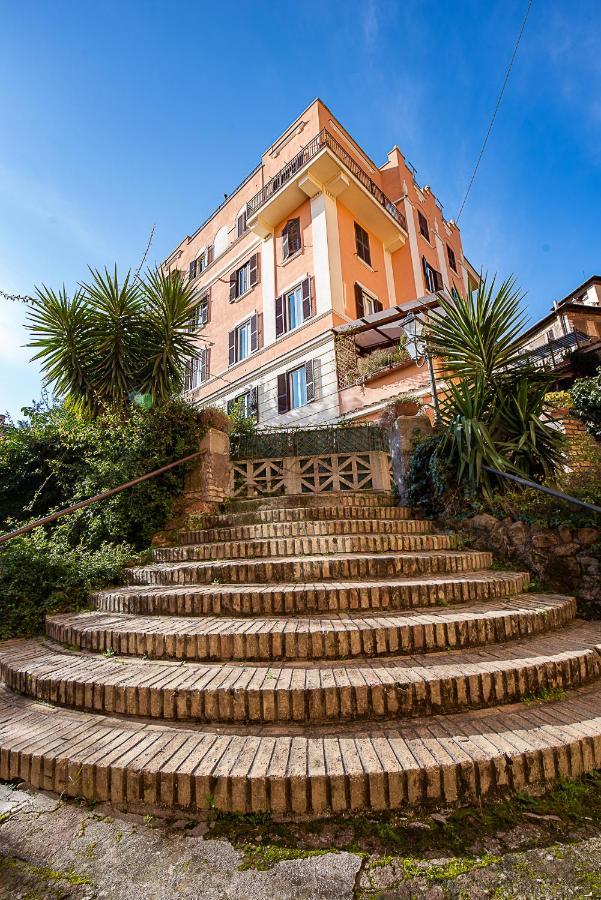רומא Cosy Studio In The Greenest Corner Of Trastevere מראה חיצוני תמונה