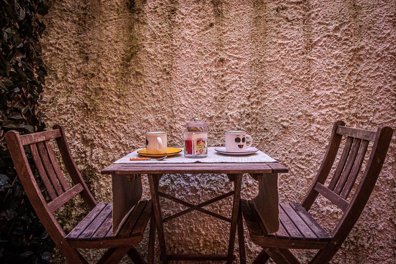 רומא Cosy Studio In The Greenest Corner Of Trastevere מראה חיצוני תמונה